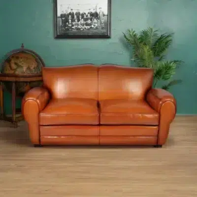 Grand Moustache 2-Seater Convertible Club Sofa