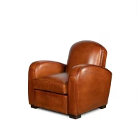 Havana Hemingway leather club chair in 3/4 view