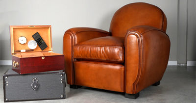 Fauteuil Club cuir avec une boîte à cigares